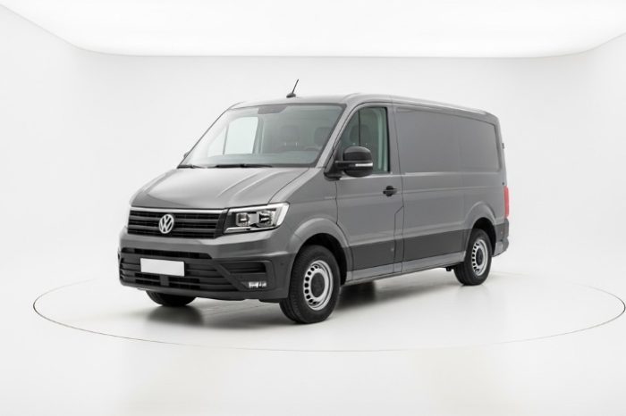 Volkswagen Crafter (9-seat / Cargo hybrid)